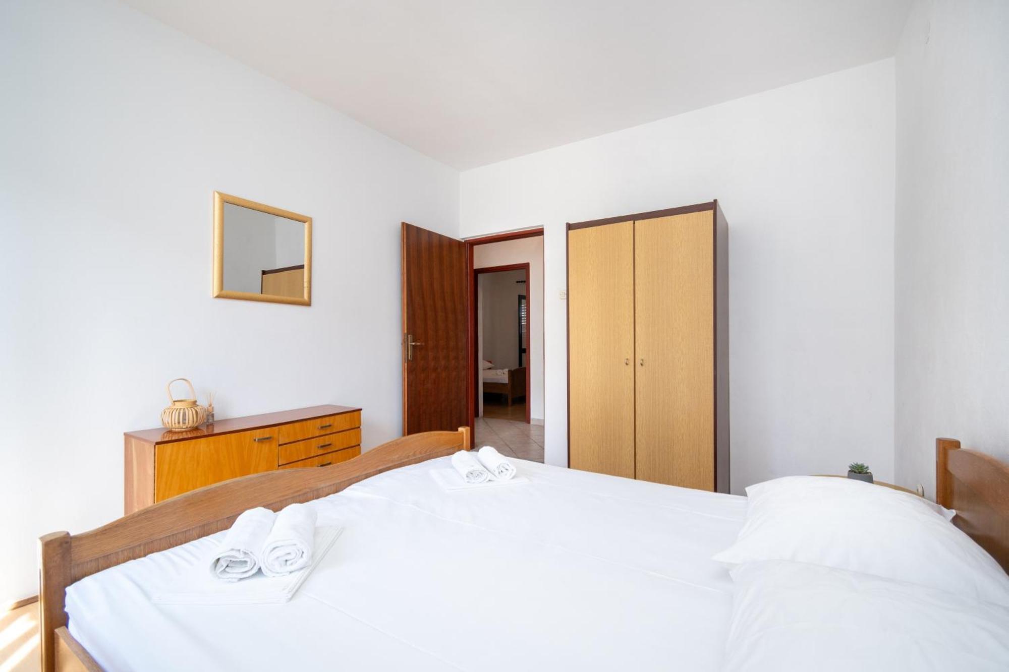Apartments With A Parking Space Pag - 15765 帕格 客房 照片